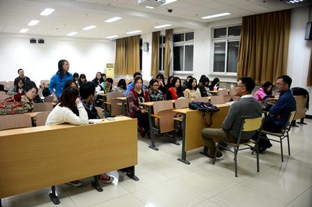 同学提问_副本.jpg 同学提问_副本.jpg